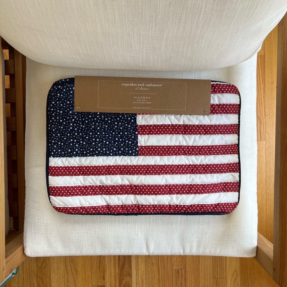 Cupcakes and Cashmere American Flag Placemats